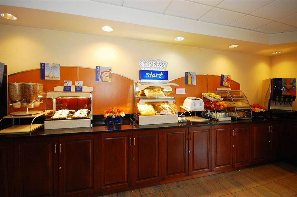 Quality Inn I-74 Batesville Luaran gambar