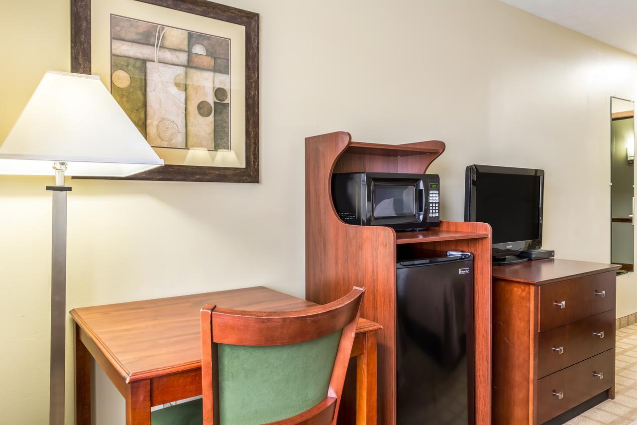 Quality Inn I-74 Batesville Luaran gambar