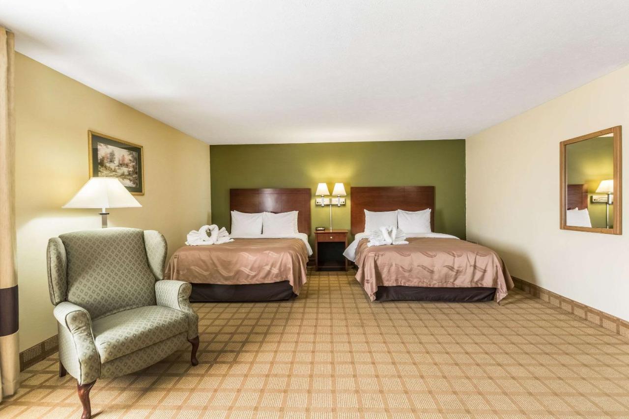 Quality Inn I-74 Batesville Luaran gambar
