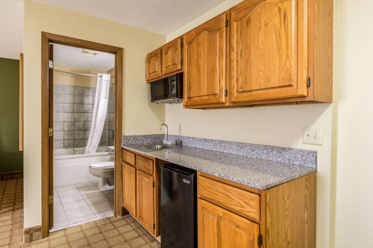 Quality Inn I-74 Batesville Luaran gambar
