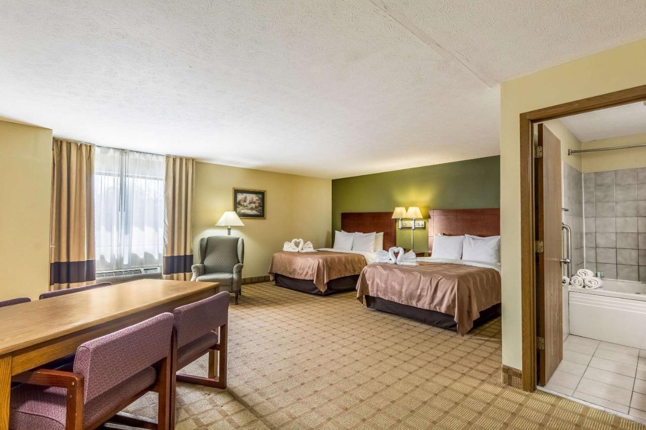 Quality Inn I-74 Batesville Luaran gambar