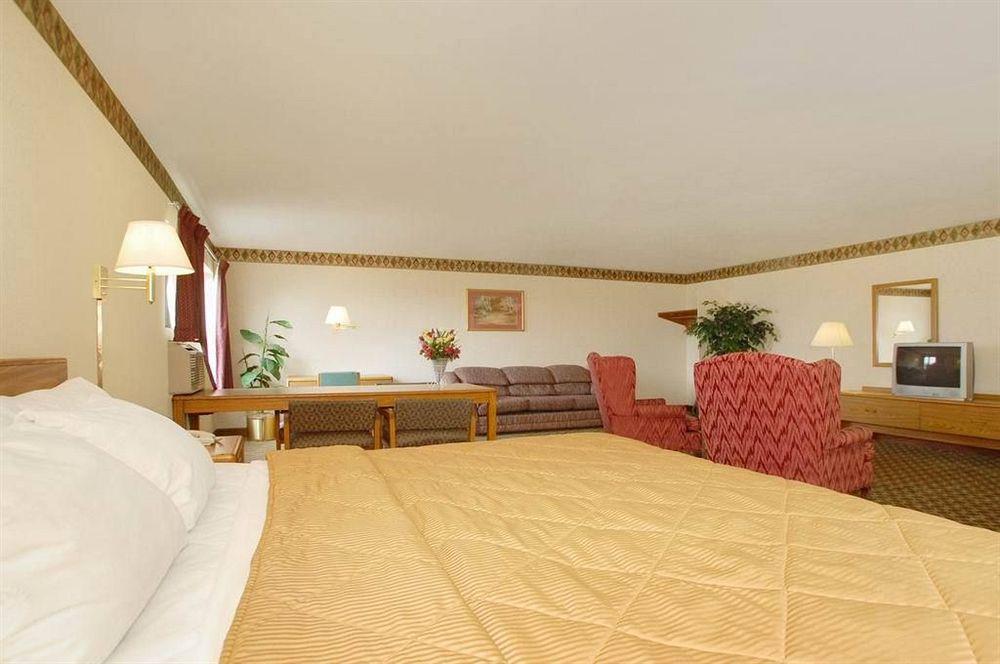 Quality Inn I-74 Batesville Bilik gambar
